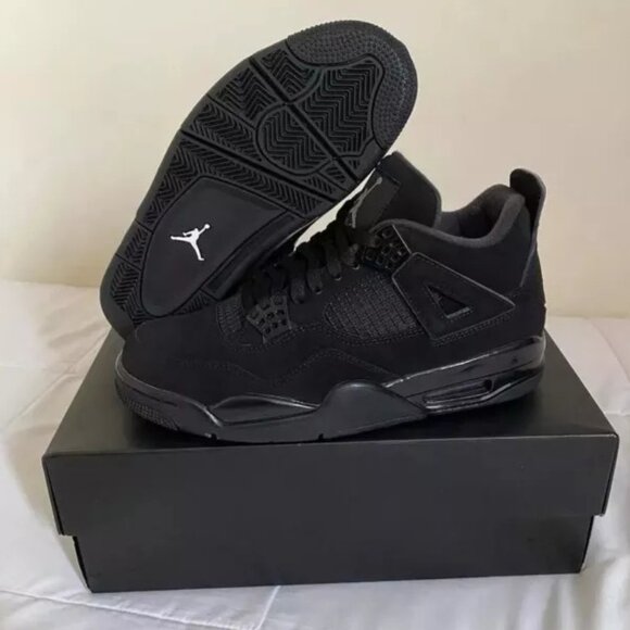 Size 9 Jordan 4 RetroBlack Cat (2020)